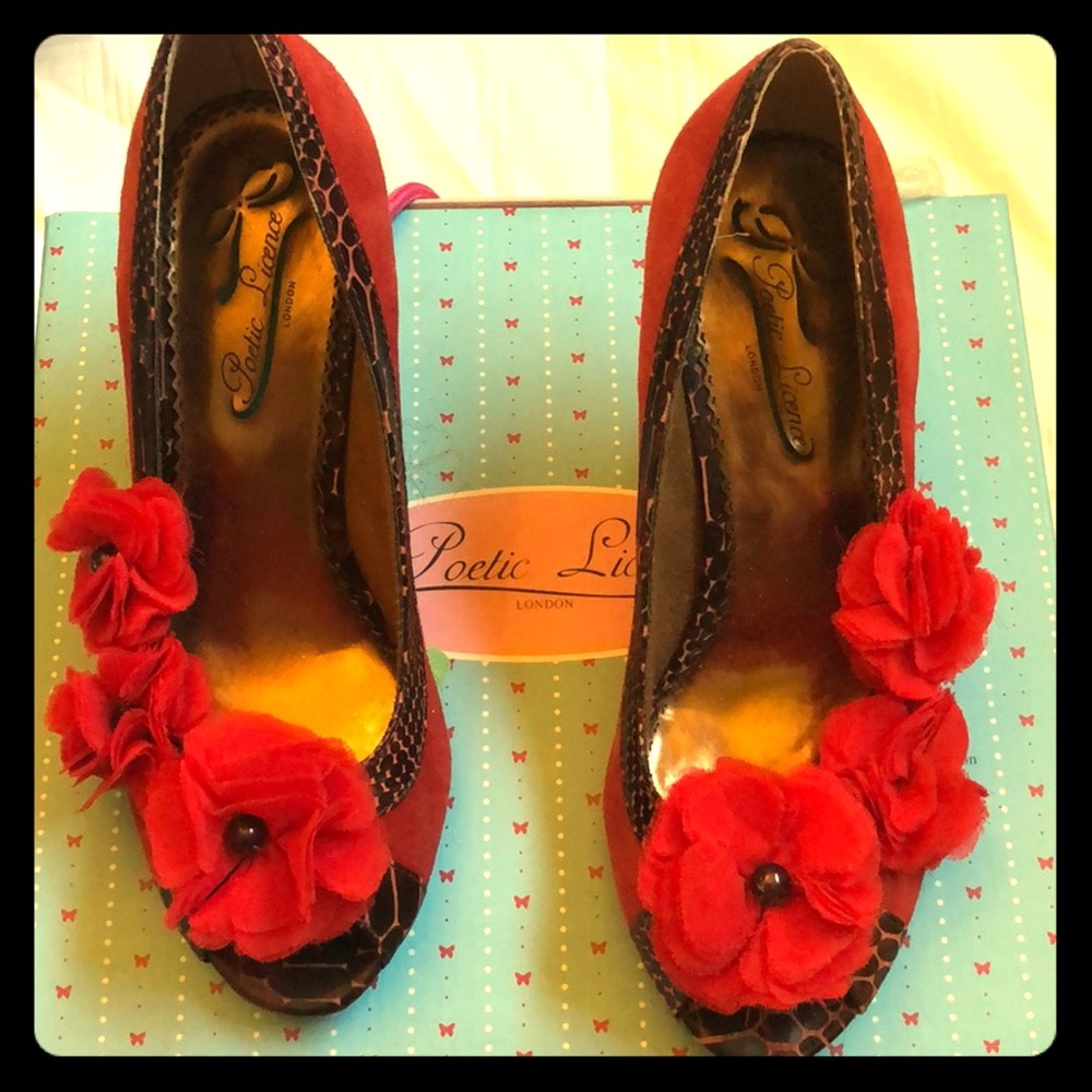 COPY - Brand new funky Poetic License Red Suede h…